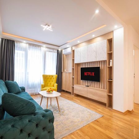 Apartment 5 Star Lukavica 외부 사진