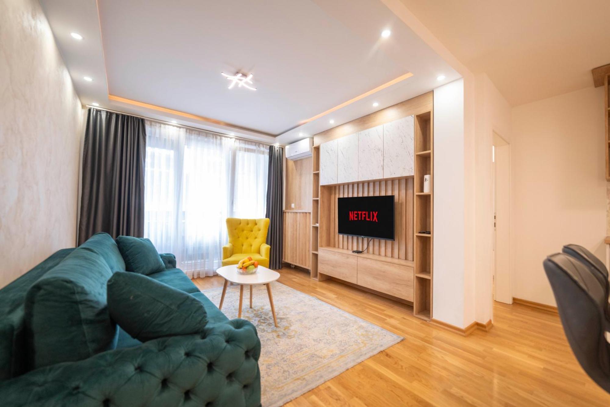 Apartment 5 Star Lukavica 외부 사진