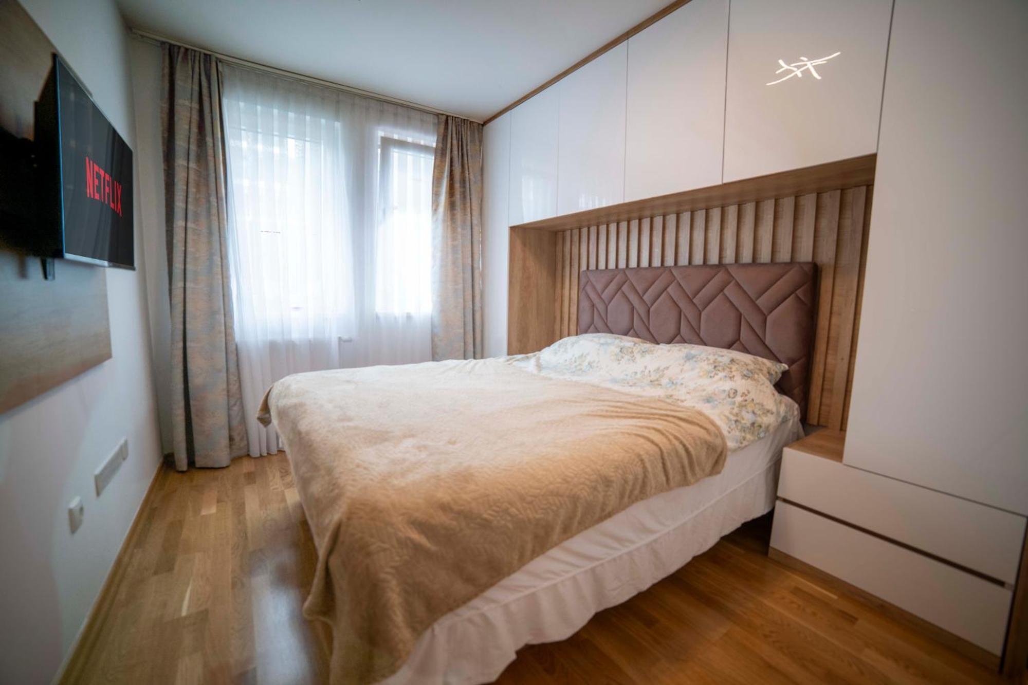 Apartment 5 Star Lukavica 외부 사진