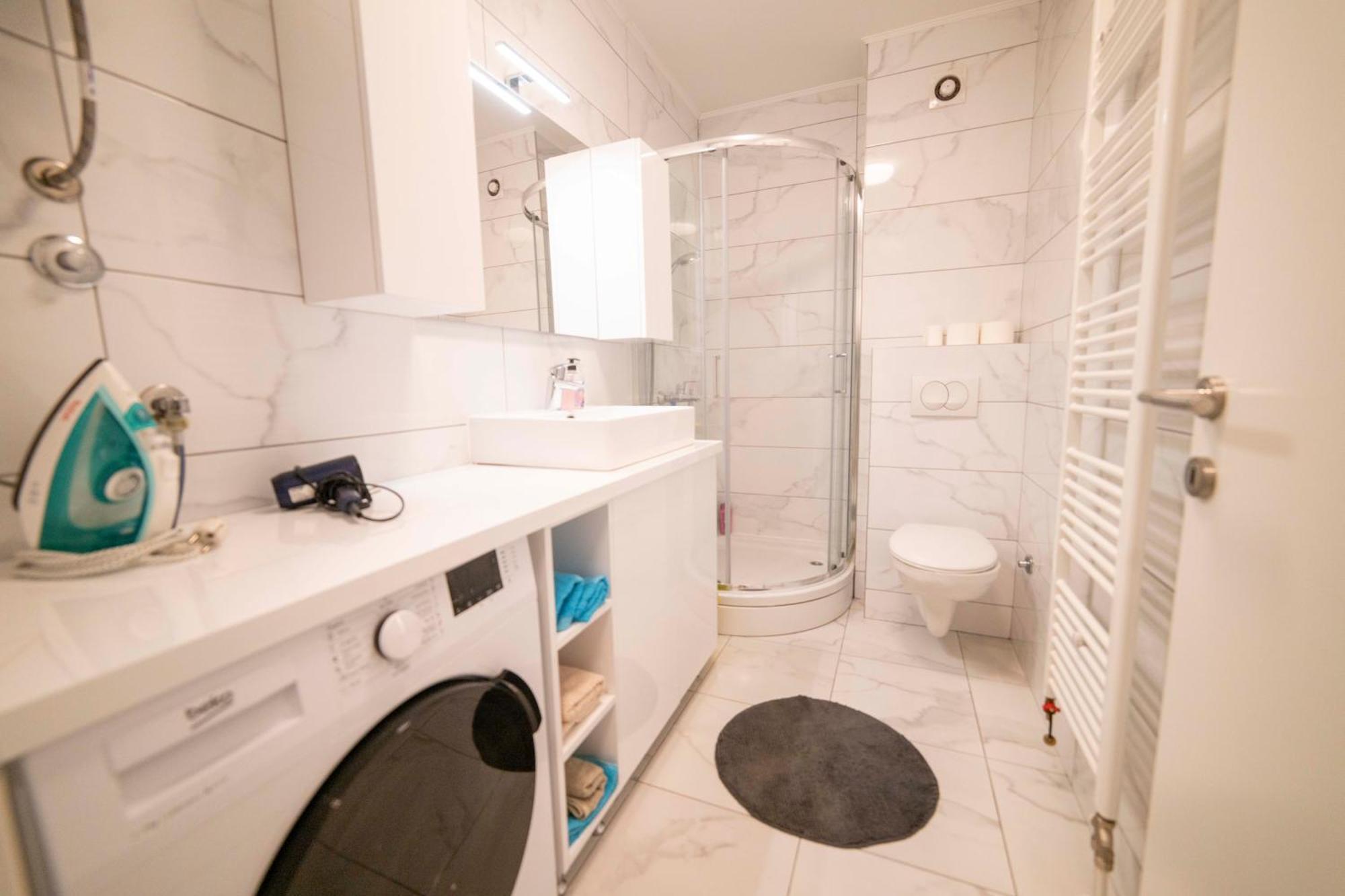 Apartment 5 Star Lukavica 외부 사진