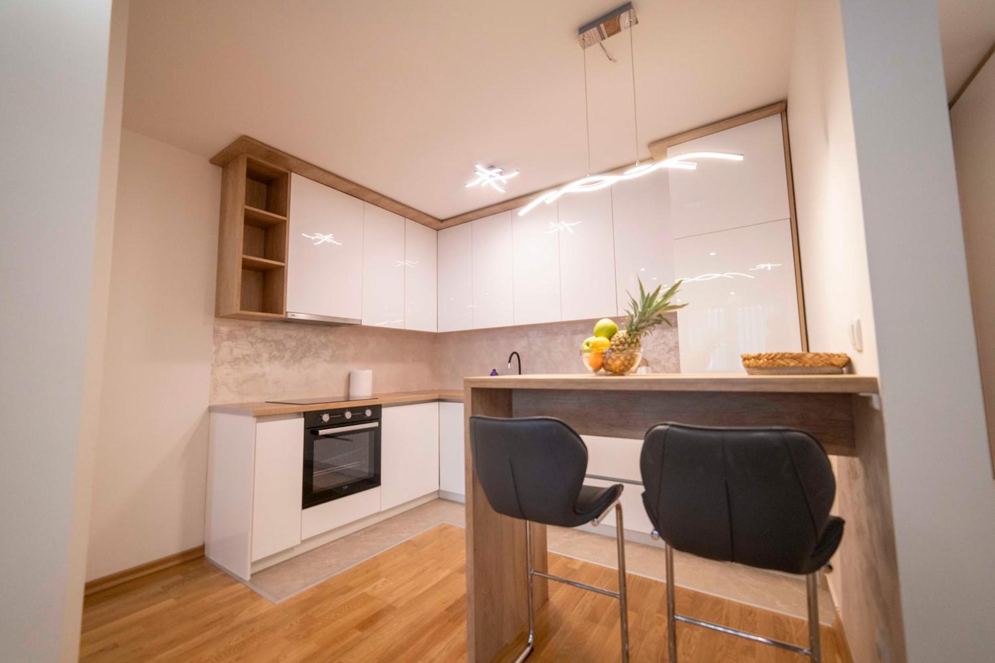 Apartment 5 Star Lukavica 외부 사진