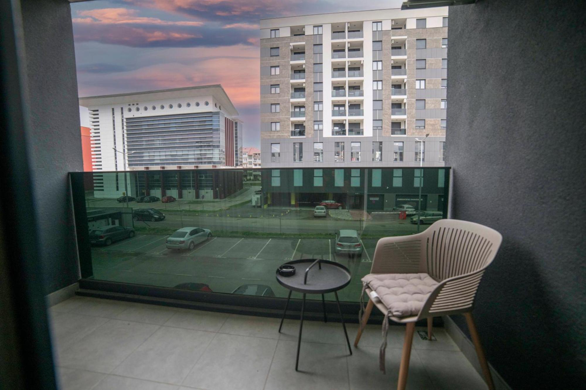 Apartment 5 Star Lukavica 외부 사진