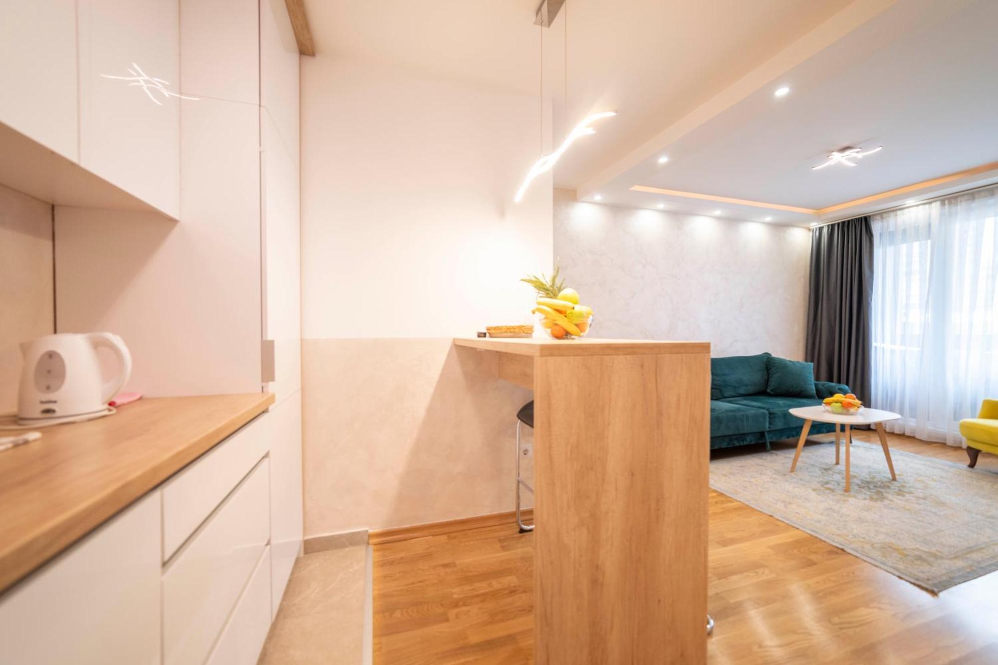 Apartment 5 Star Lukavica 외부 사진